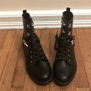 Women’s Calvin Klein boots size 8.